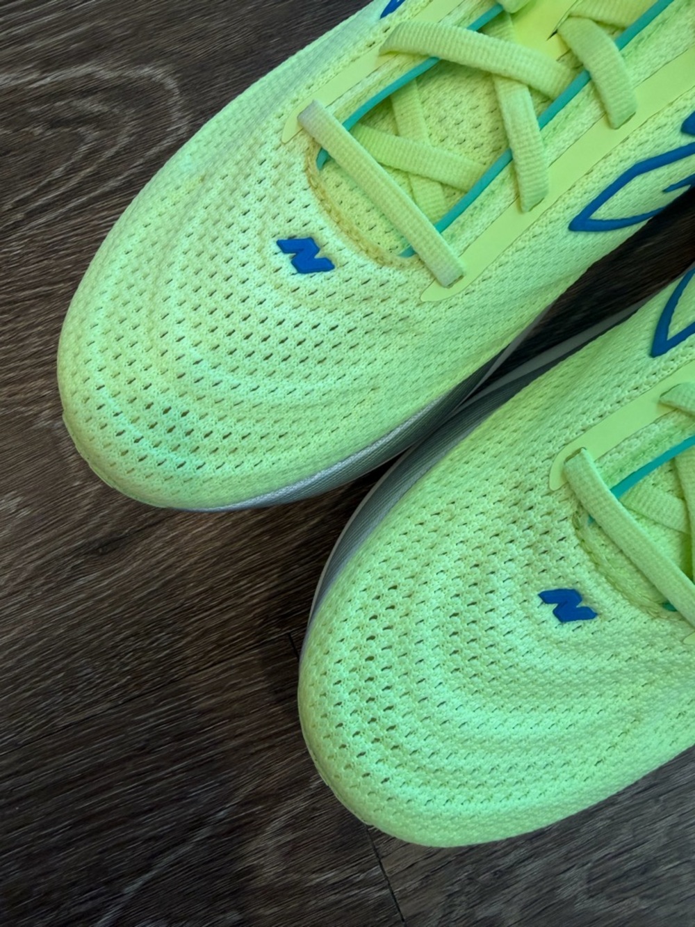 New Balance 1080 v15 Running Shoes - Picture 6 of 8